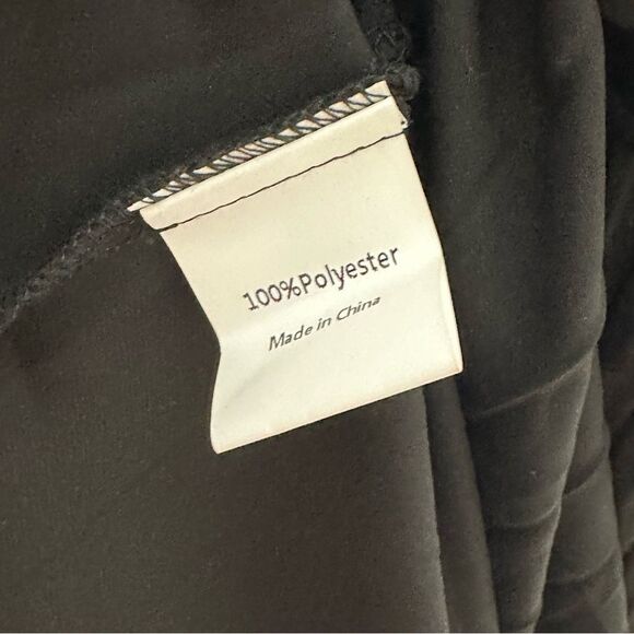 Petal and Pup Maira Black Satin Sleeveless Pleated Maxi Dress | Size 18 - Picture 9 of 9